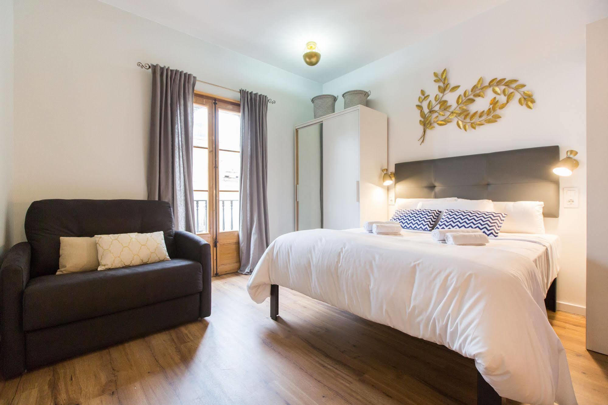 En Ferran By The Streets Hotel Barcelona Exterior photo
