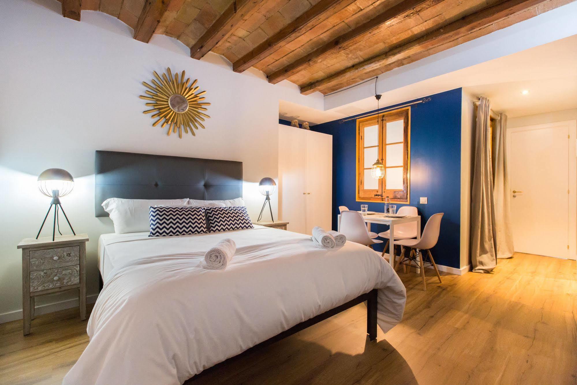 En Ferran By The Streets Hotel Barcelona Exterior photo